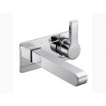Singulier  Wall-mount lavatory faucet with valve without drain